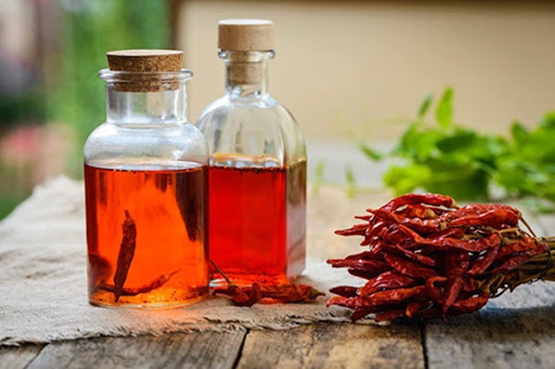 روغن فلفل قرمز از بهترین روغن چربی سوز قوی دور شکم