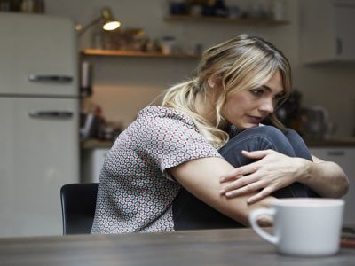 نشانه ‌های طلاق عاطفی در زنان