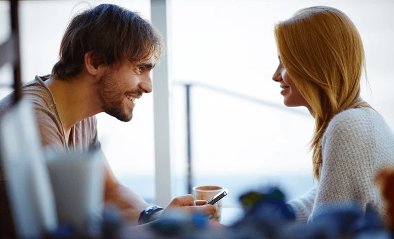 تعریف و تمجید از نشانه های مرد عاشق