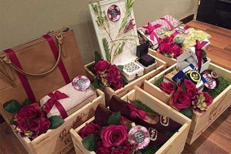 لیست هدایای شب یلدای عروس