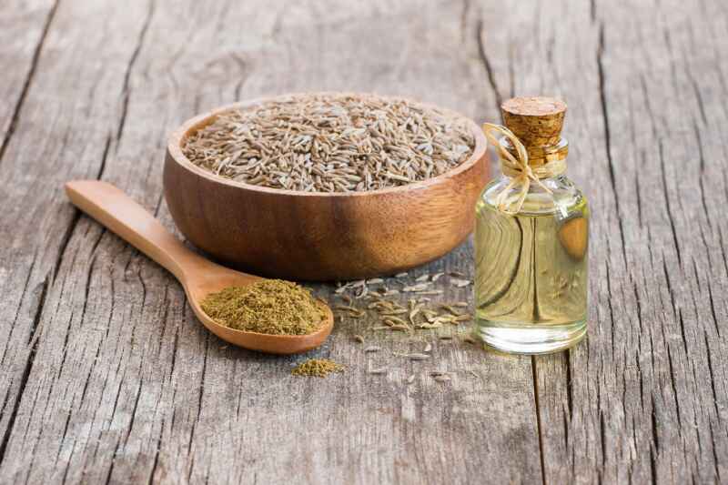 بهترین زمان مصرف عرق زیره برای لاغری