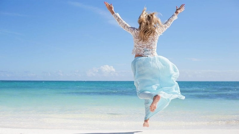 چگونه یک زن شاد باشیم