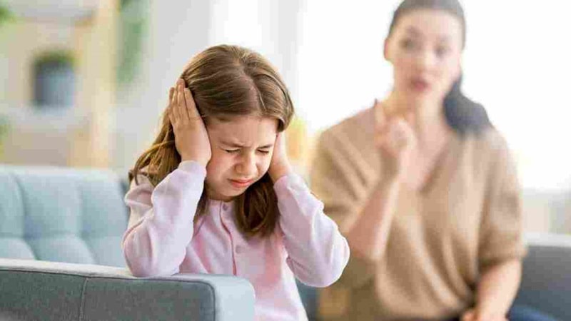 ویژگی های مادر خودشیفته